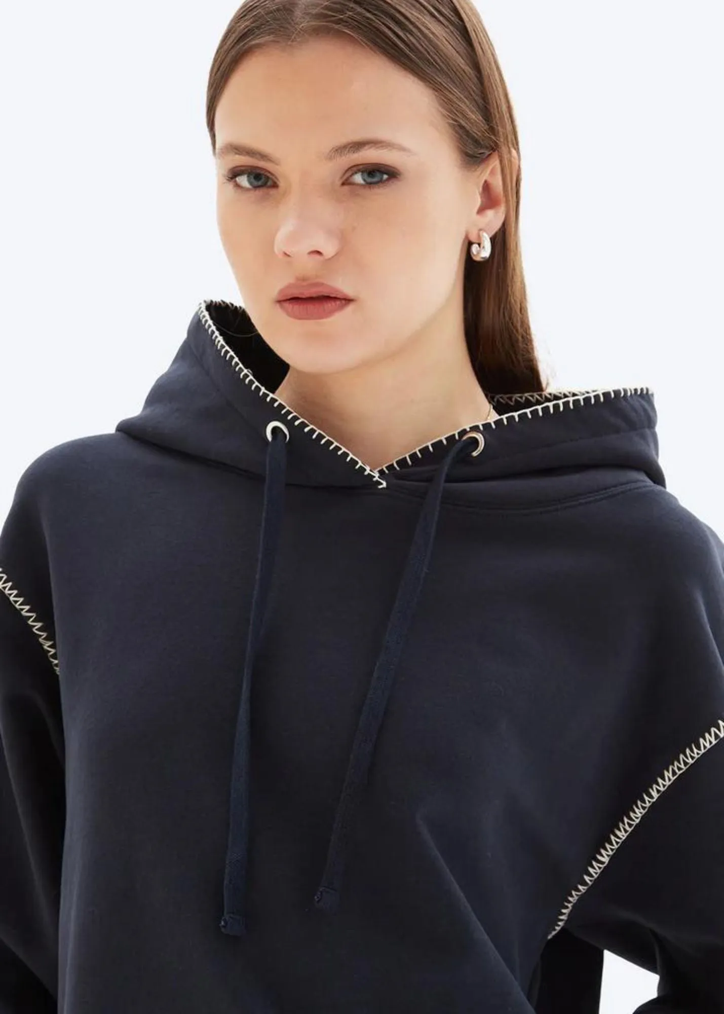 CHRLDR Whipstitchy Molly - Crop Pullover Hoodie