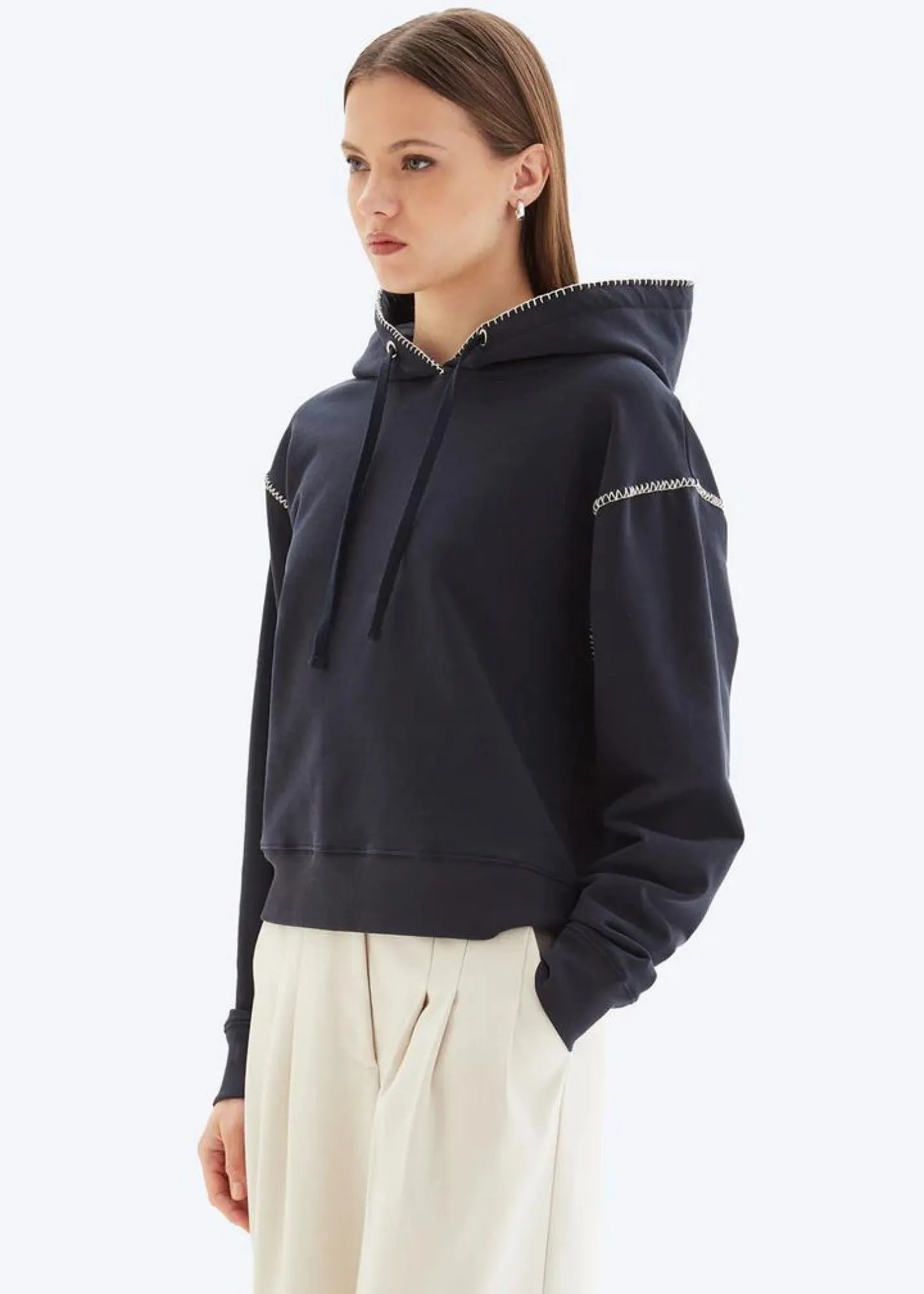 CHRLDR Whipstitchy Molly - Crop Pullover Hoodie