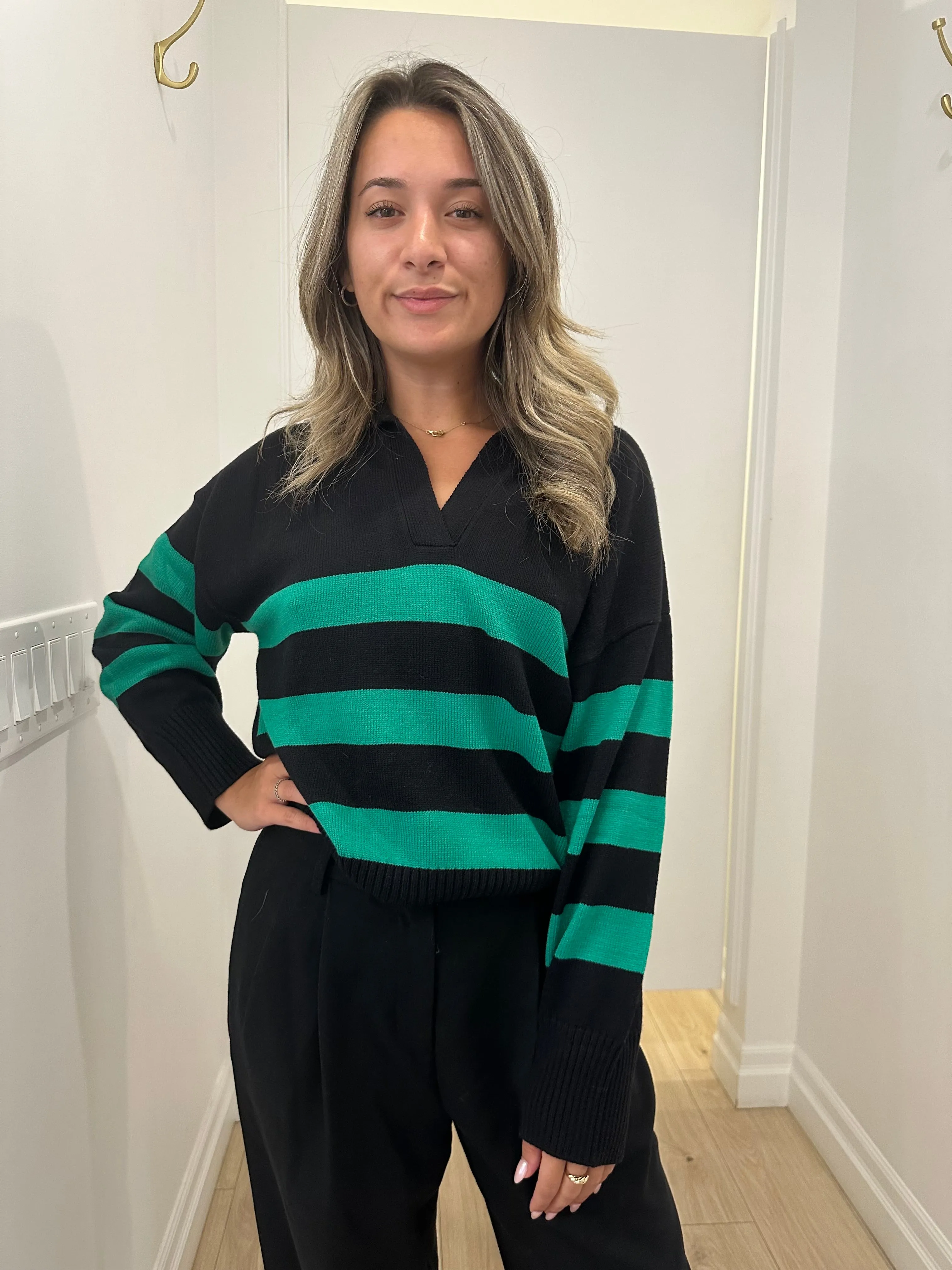 ELAN COLLARED V-NECK SWEATER - BLACK & GREEN STRIPE