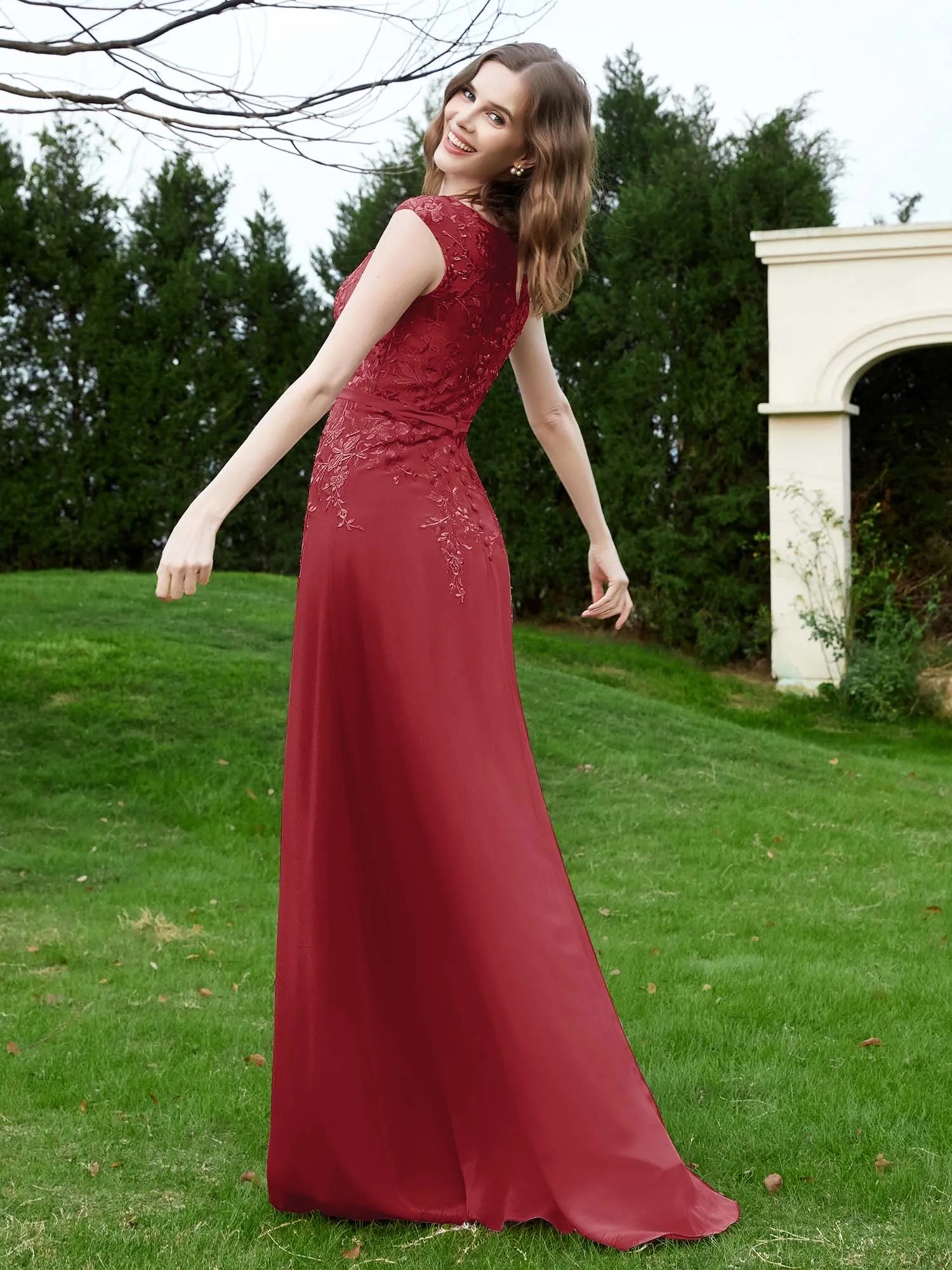 Elegant Illusion Lace Appliqued Dress With Buttons Burgundy