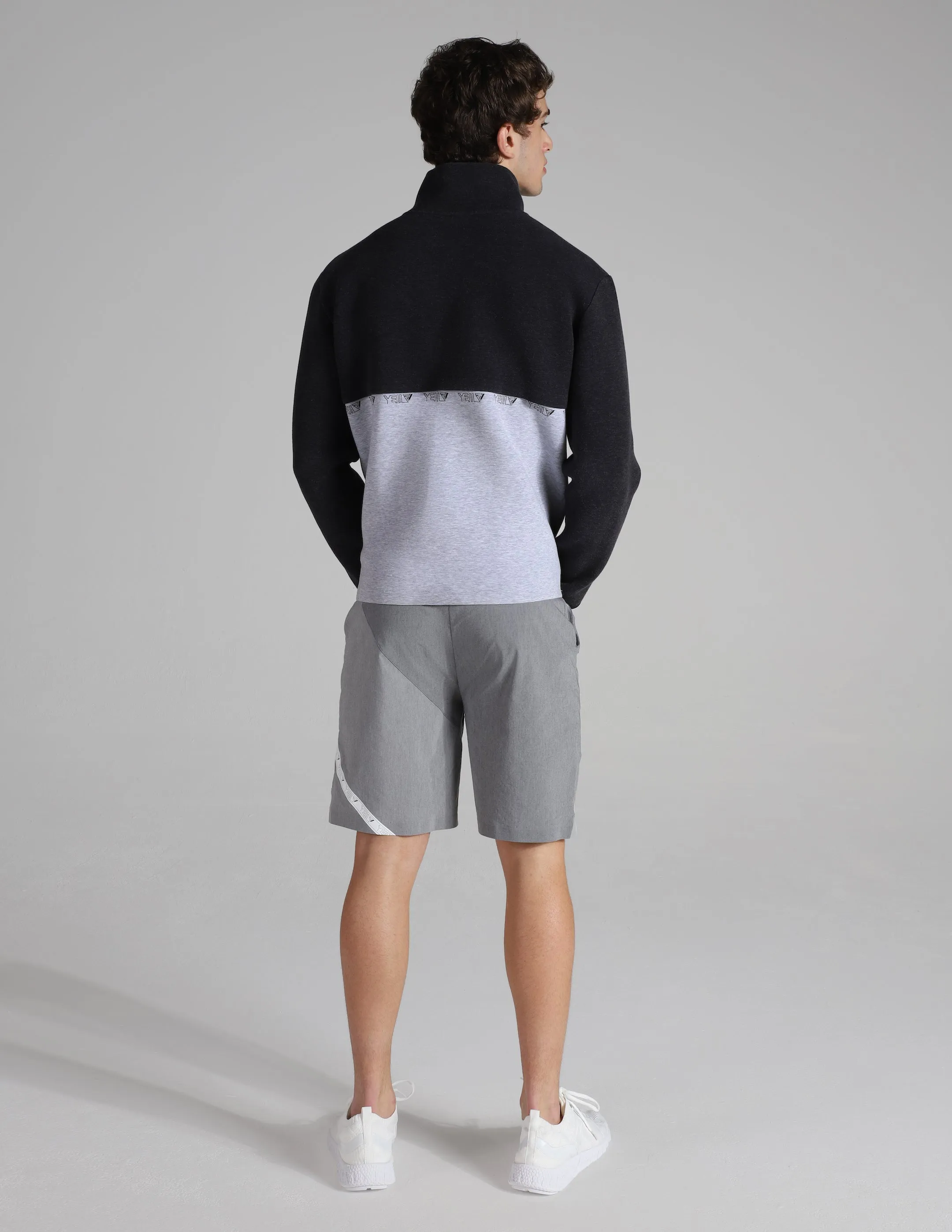 Galvanize Pullover