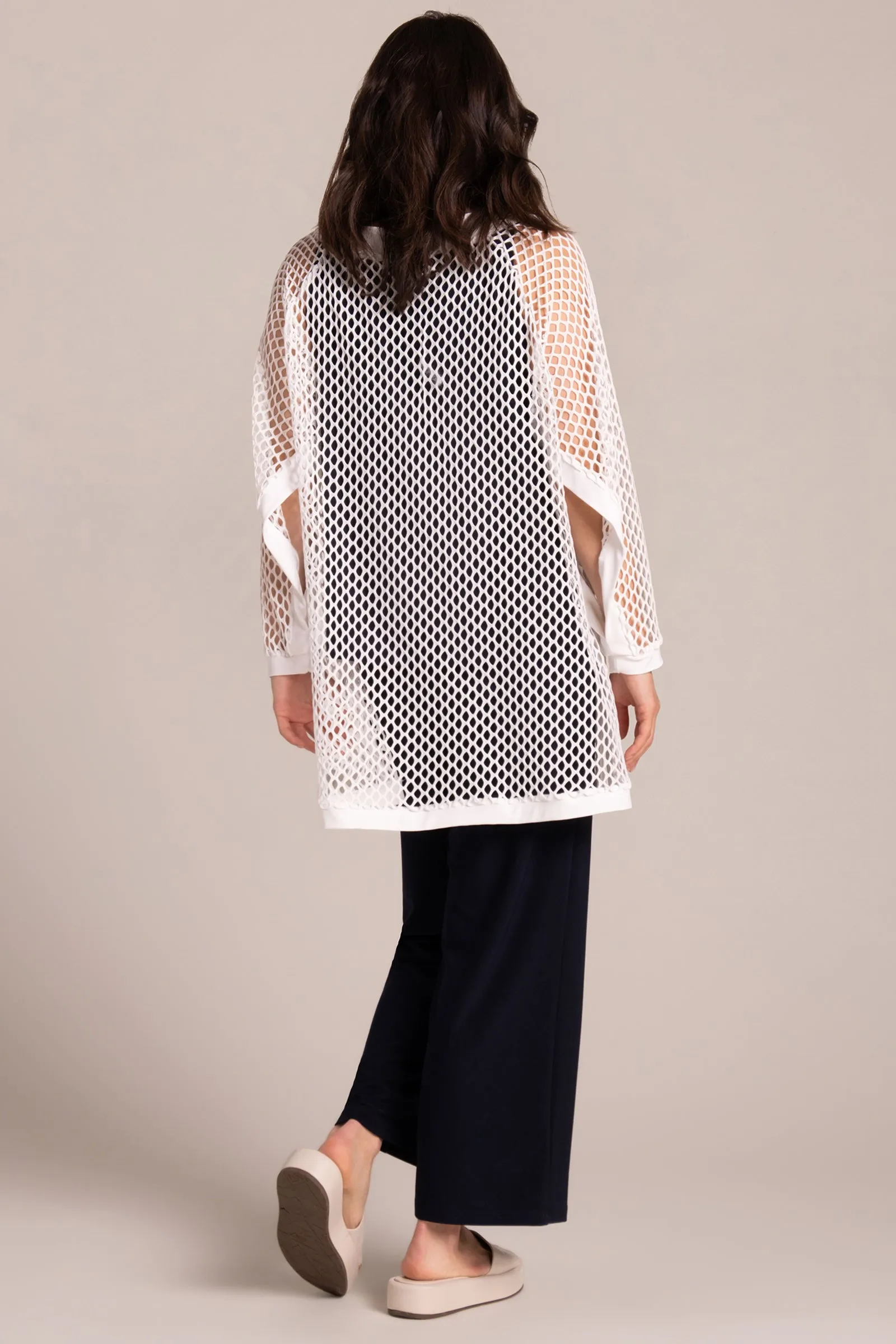 Honeycomb Raglan Pullover | White