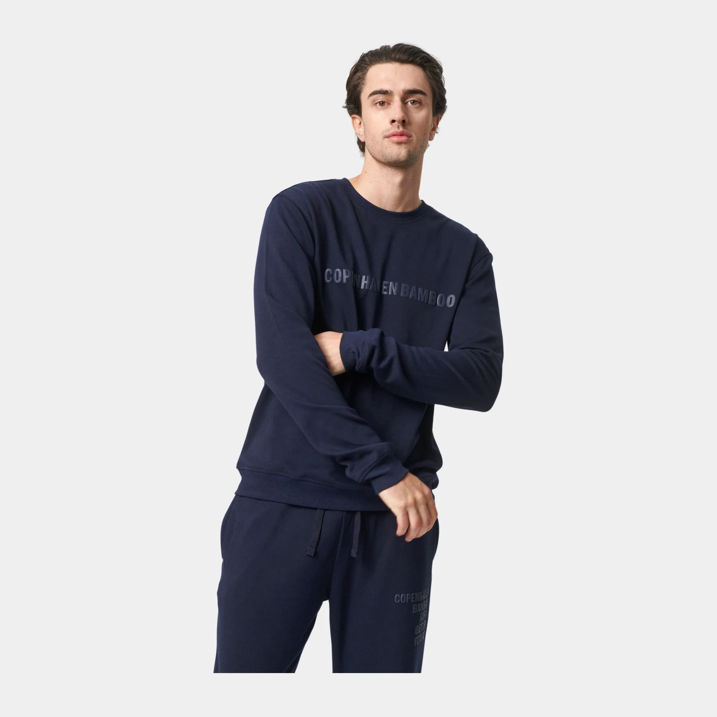 Navy bambus sweatshirt med logo